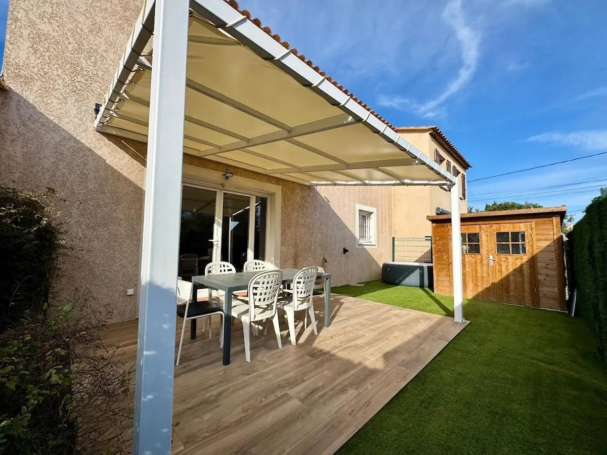 Holiday home Maison 3 Chambres Avec Jardin Et Spa Les Arcs-sur-Argens