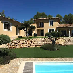  Villa Sanata